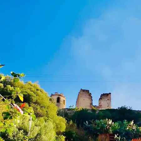 Fra Mare E Collina Nella Quiete Del Borgo *