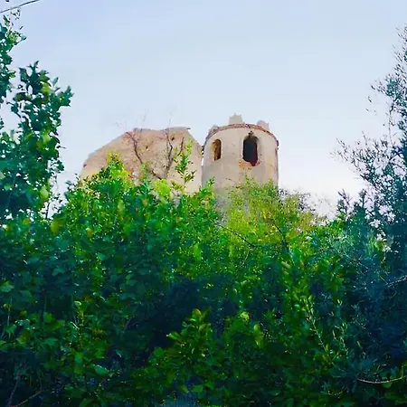 Fra Mare E Collina Nella Quiete Del Borgo Messina