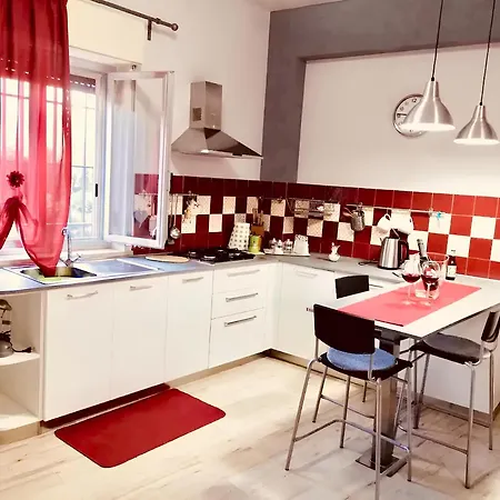 Fra Mare E Collina Nella Quiete Del Borgo Appartamento